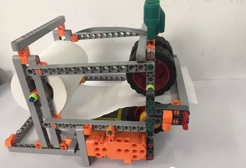 智能果殼箱,智慧出紙機……孩子們讓生活更智能!